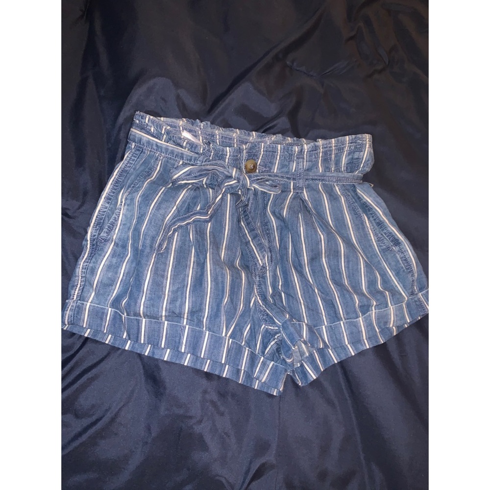 High waisted American Eagle shorts